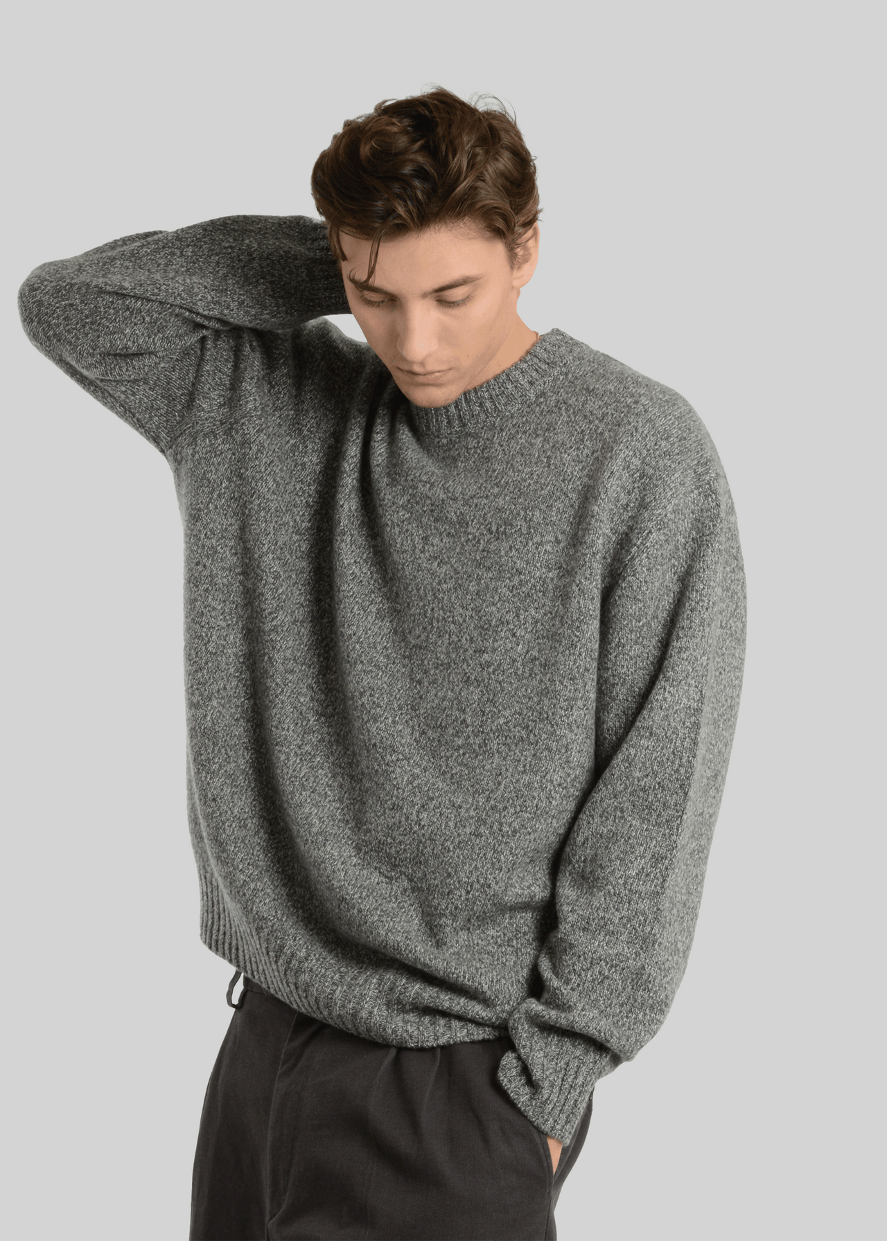 100% CASHMERE HEAVY MARL KNIT CREW-NECK