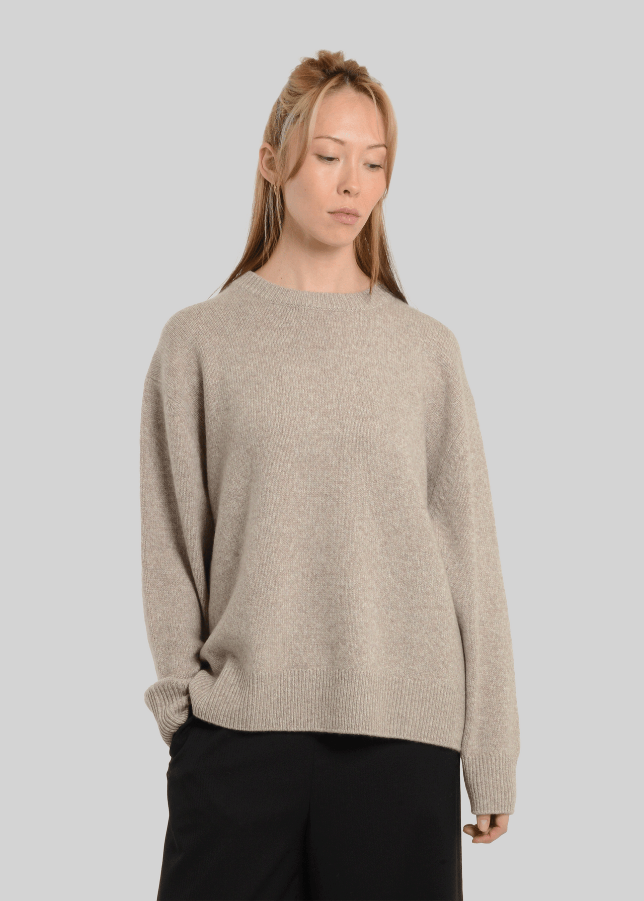 100% CASHMERE HEAVY MARL KNIT CREW-NECK