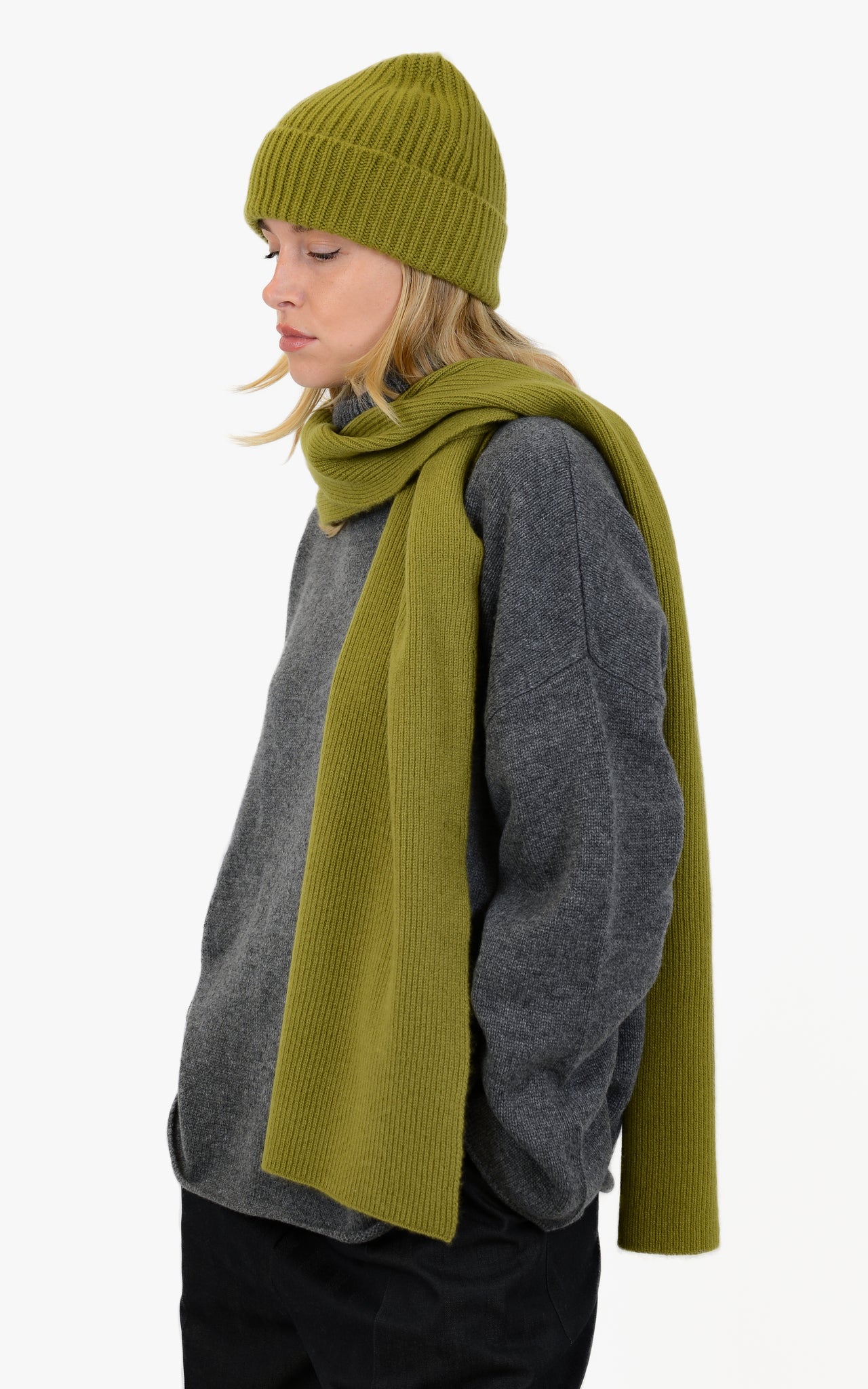 100% CASHMERE SCARF