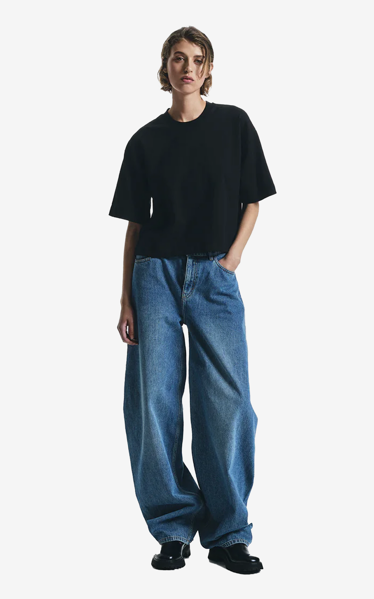 CHESTER MID BLUE WASH
