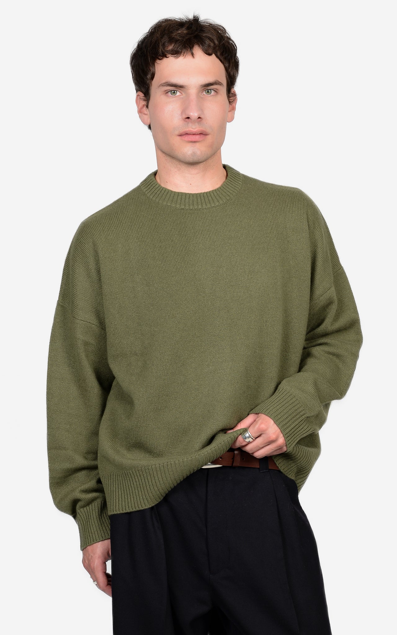 100% CASHMERE BOXY CREW-NECK