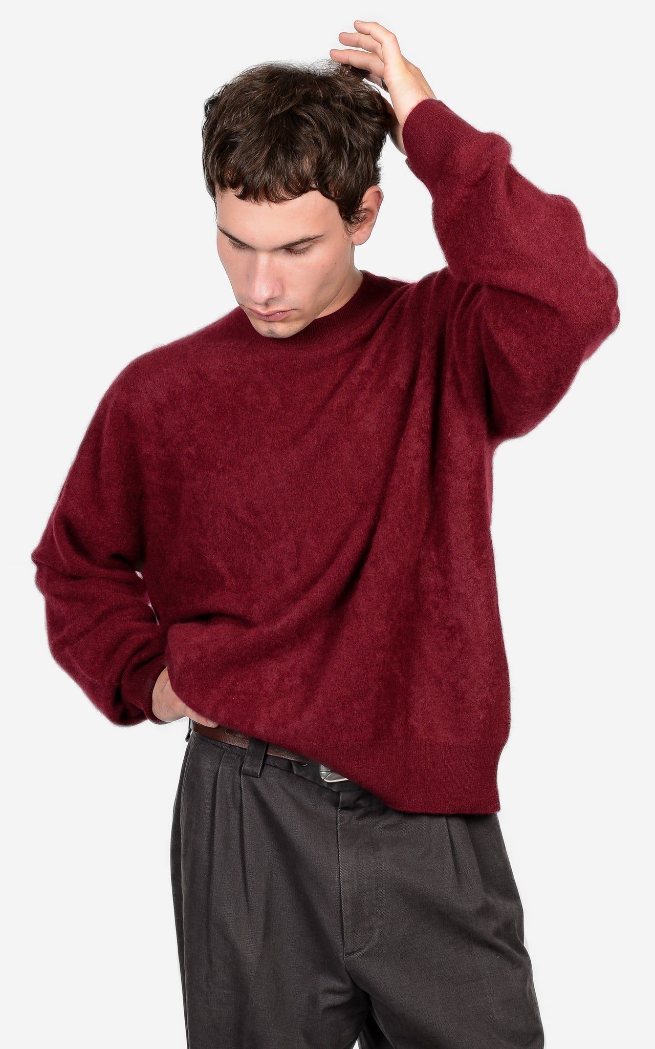 100% CASHMERE BRUSHED CREW-NECK