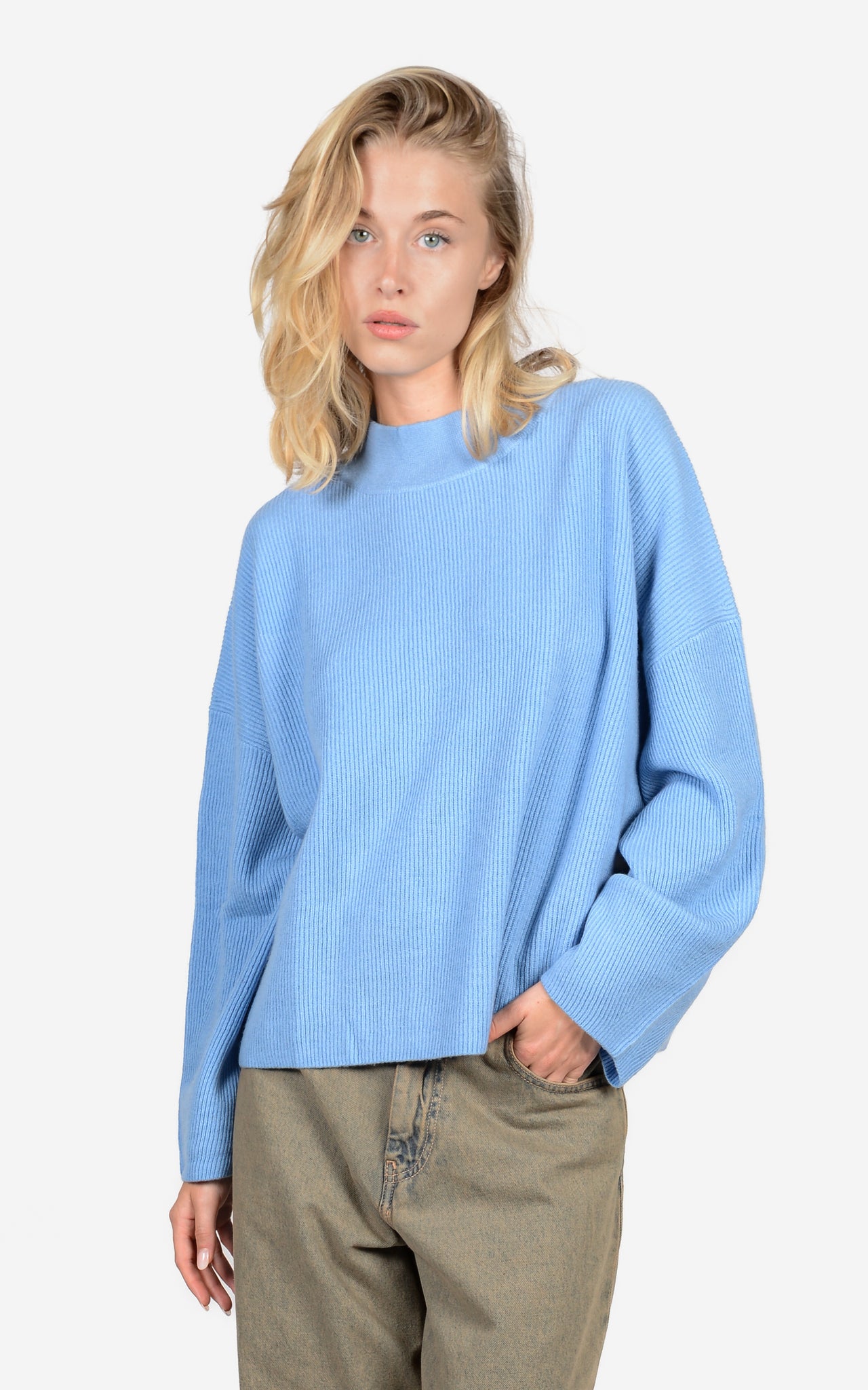 100% CASHMERE RIB-KNIT CREW