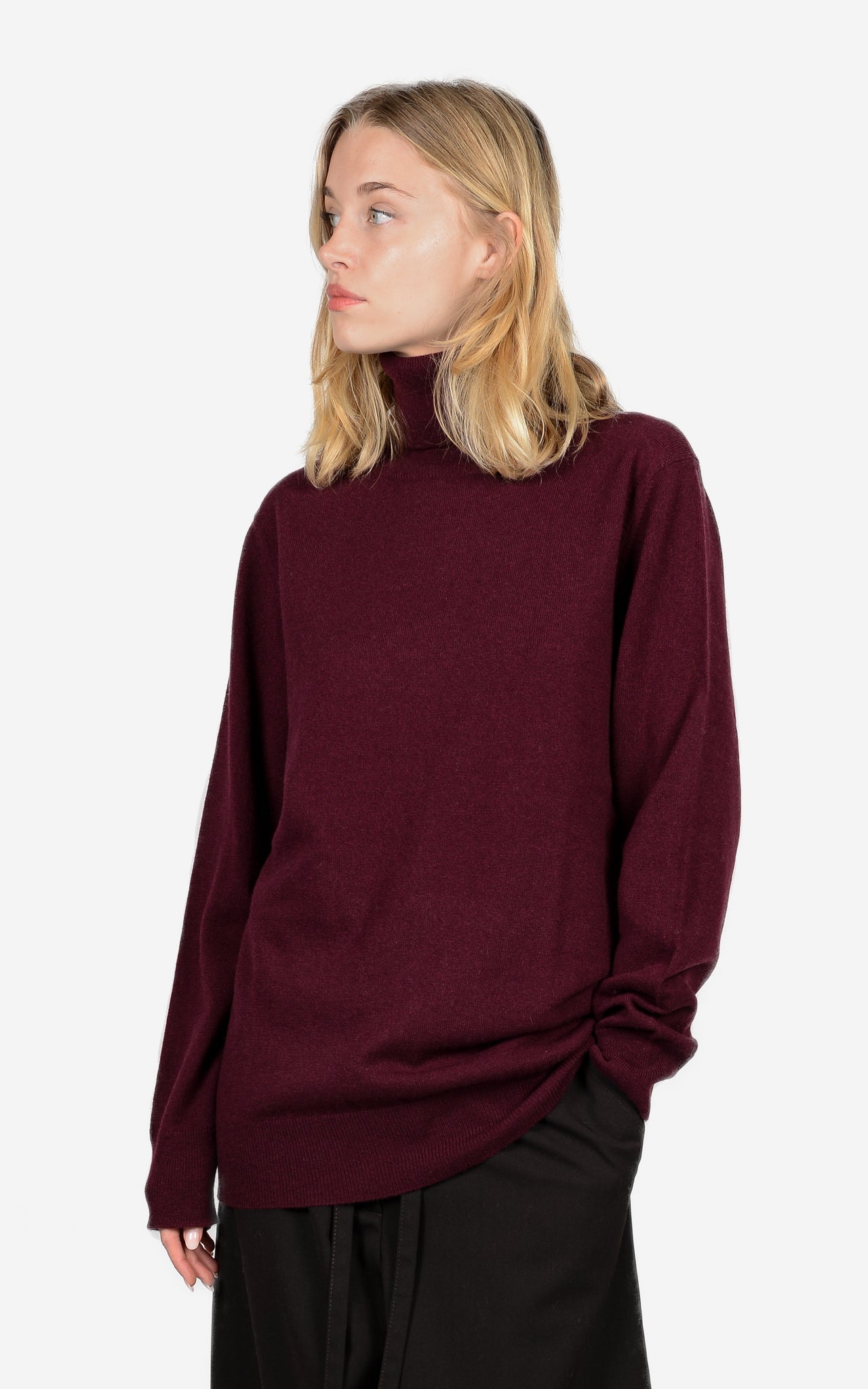 100% CASHMERE LONG TURTLENECK