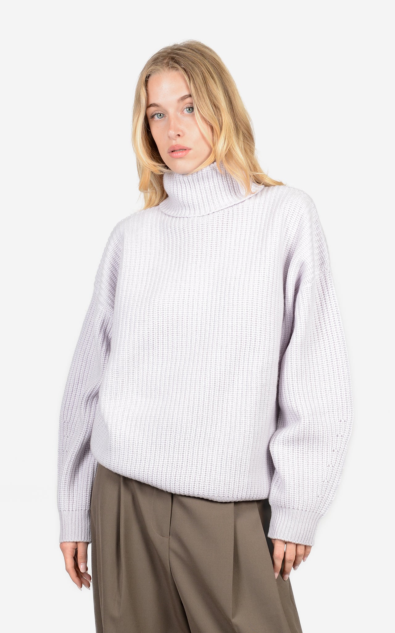 100% CASHMERE RIB-KNIT TURTLENECK
