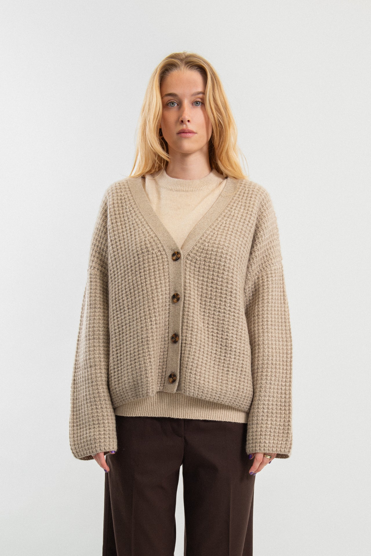 100% Cashmere cardigan in waffle-knit