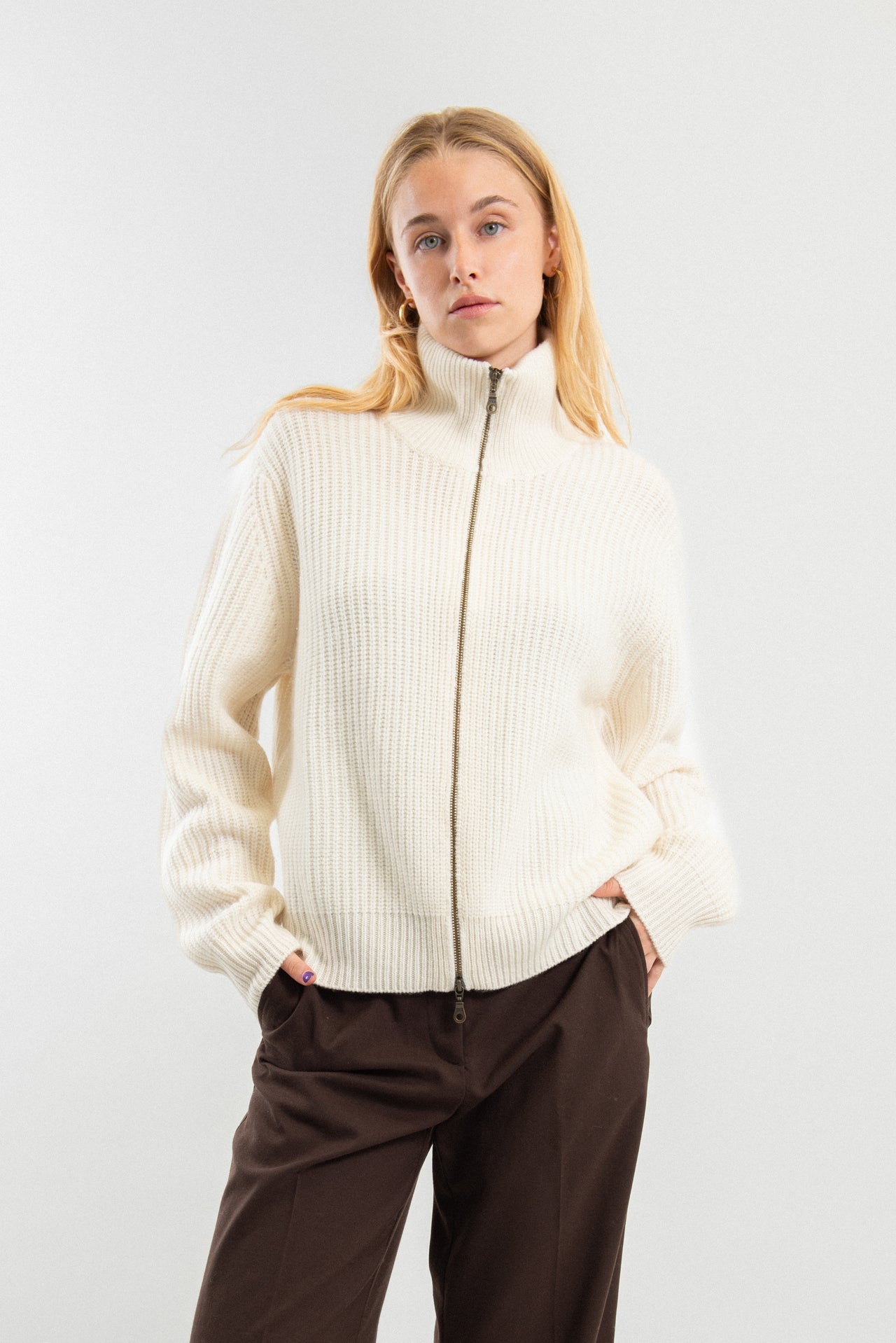 Wool and Cashmere blend zip-up cardigan