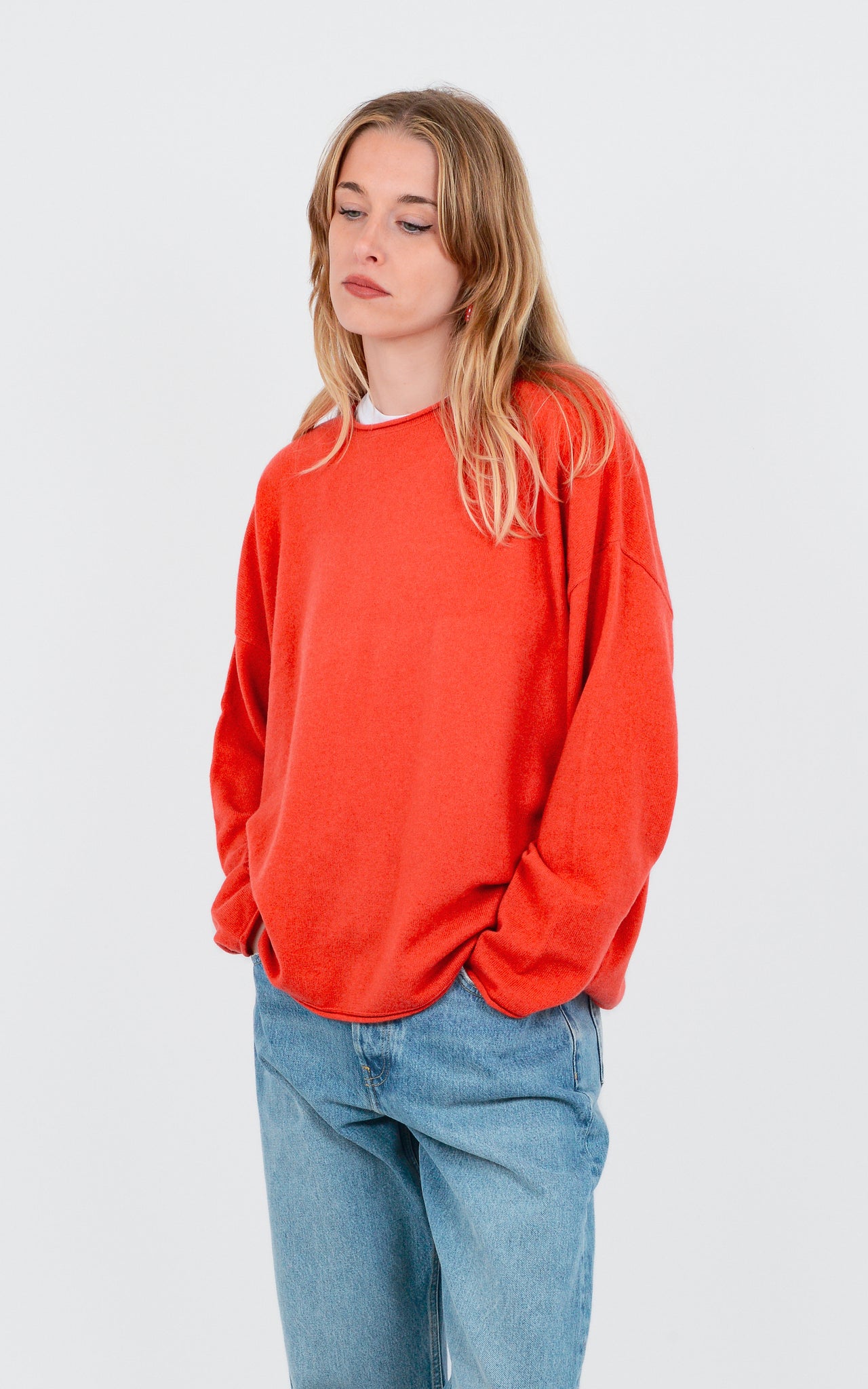 ROLL-EDGE CREW-NECK 100% FINE CASHMERE