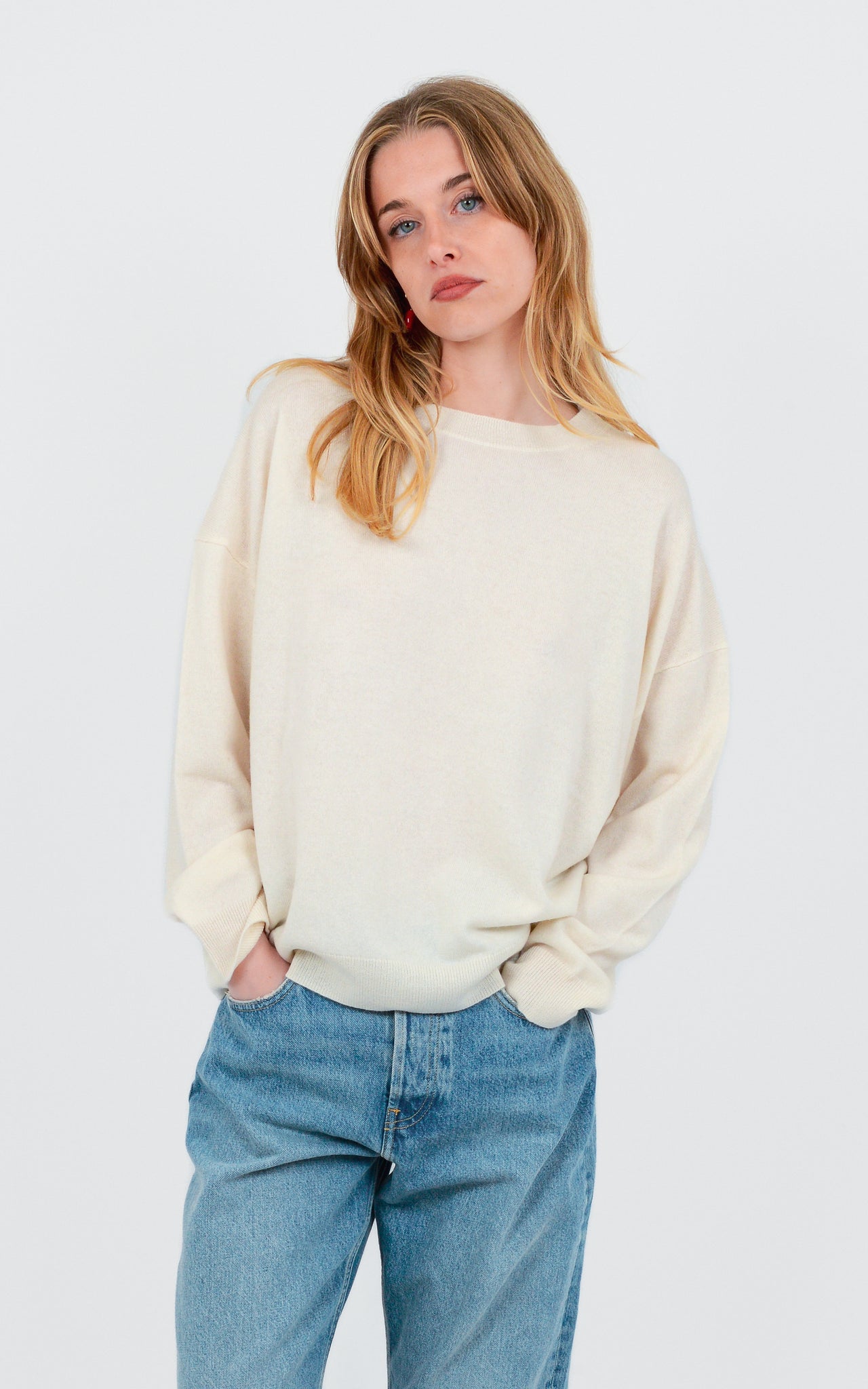 CREW-NECK 100% FINE CASHMERE
