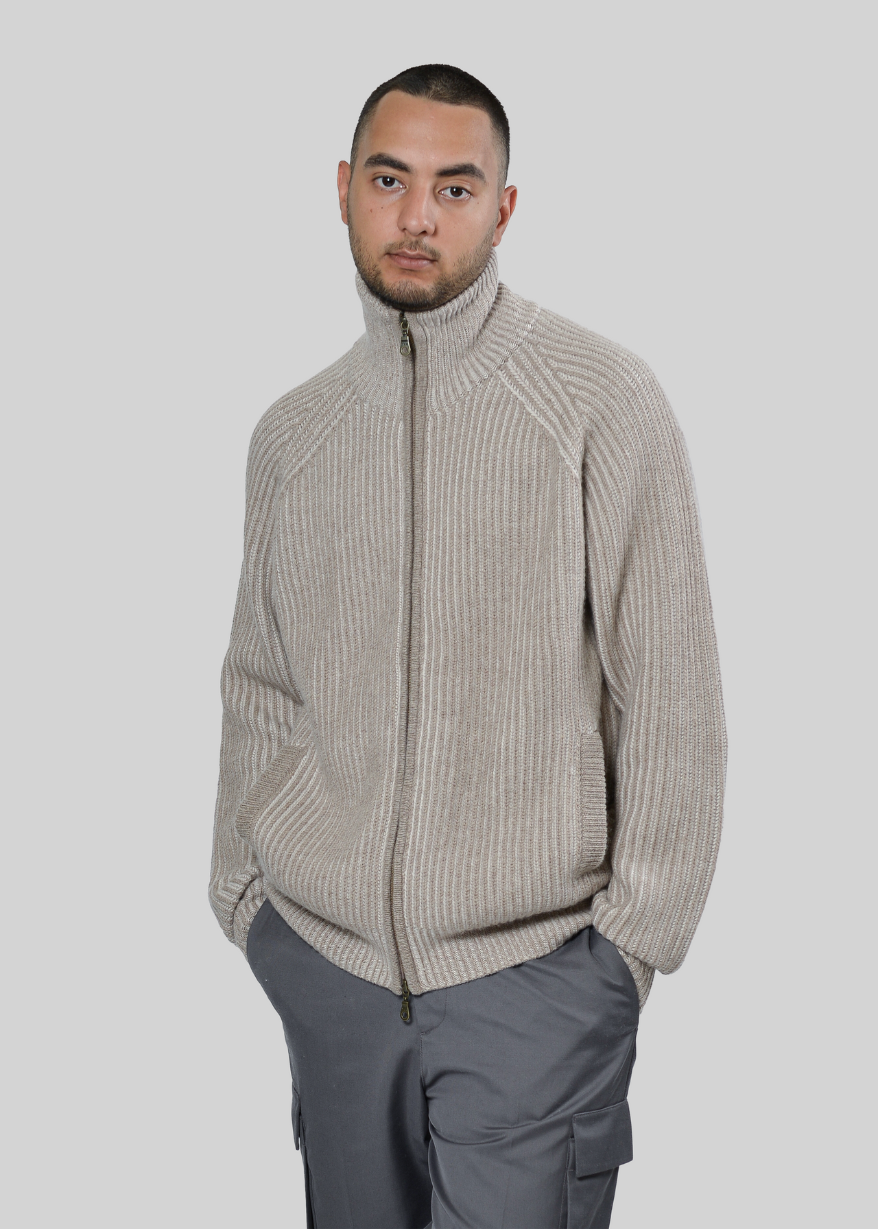 MERINO-WOOL / CASHMERE TWO TONE ZIP-JACKET