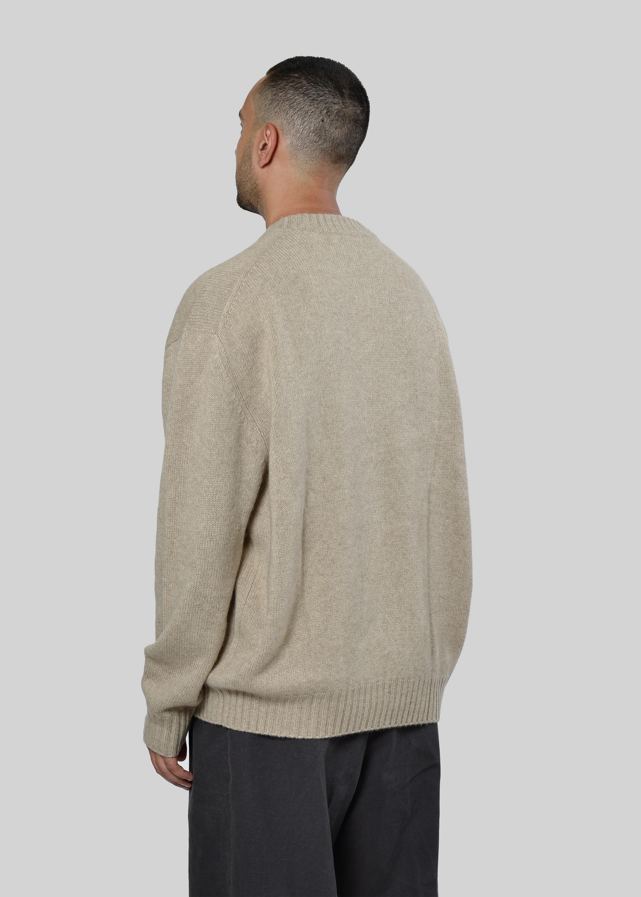 100% CASHMERE CREW-NECK