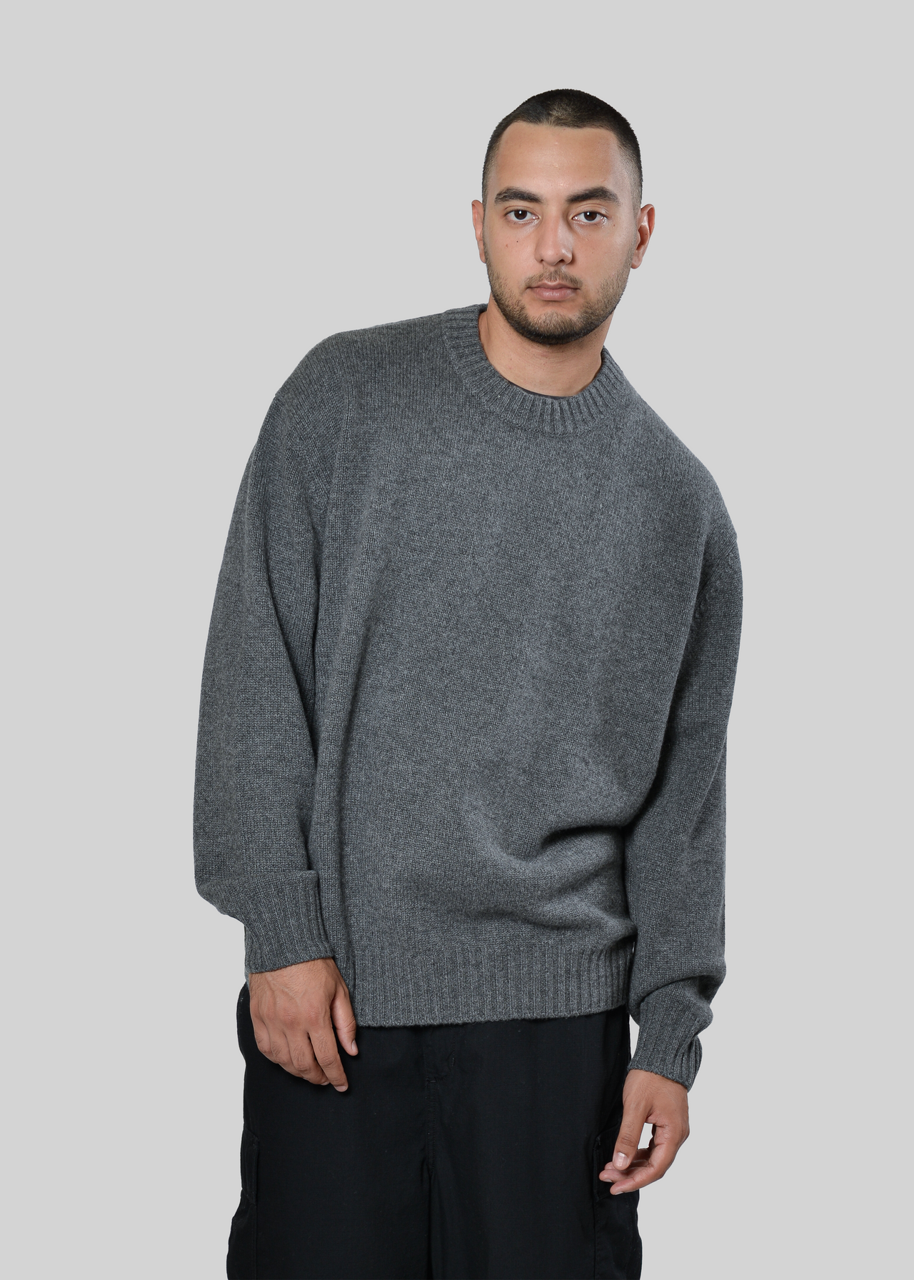 100% CASHMERE CREW-NECK