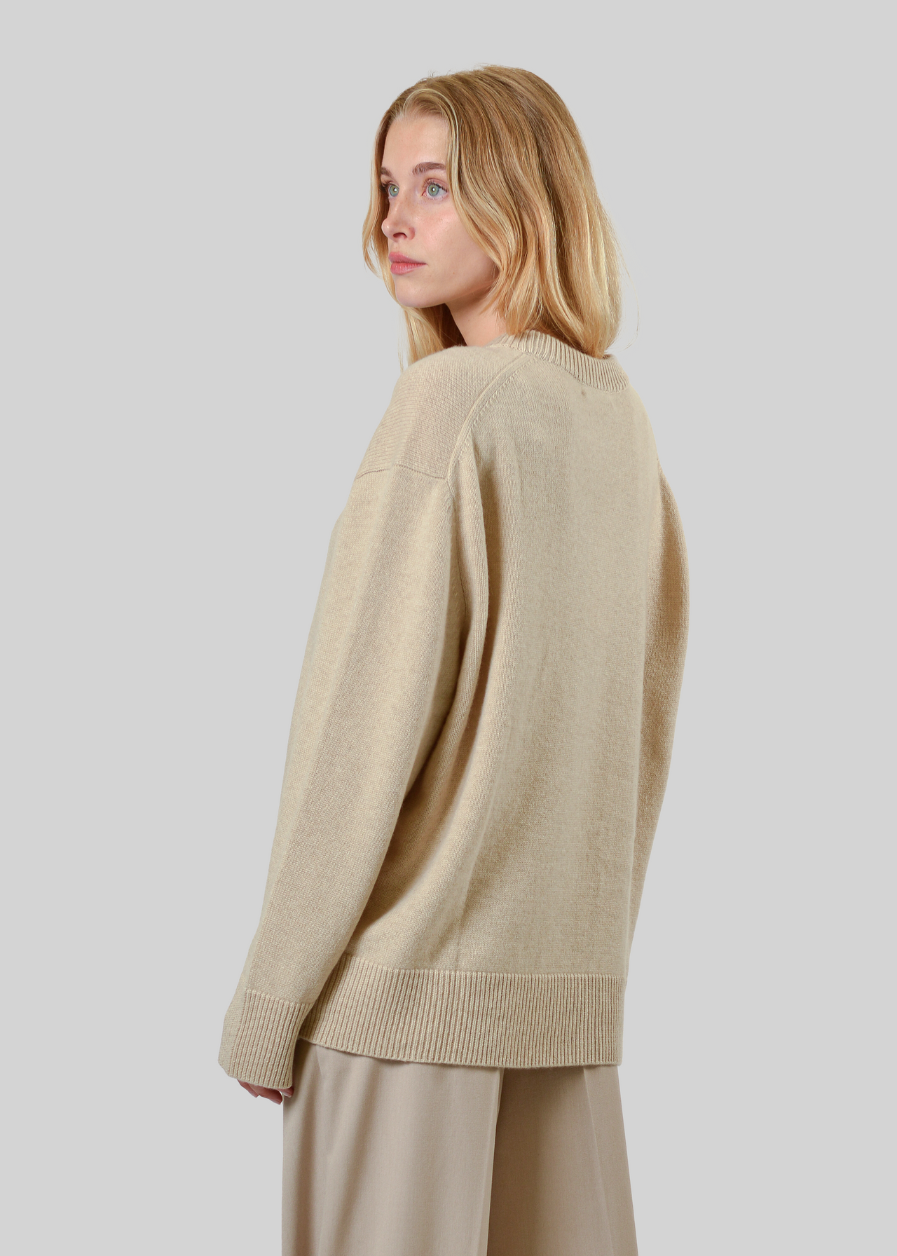 100% CASHMERE CHUNKY CREW-NECK